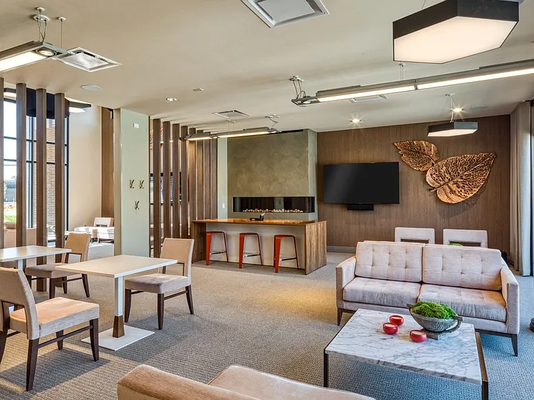 Mezzo Apartment Homes — Photo 6