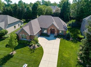 6824 Rose Glen Dr, Dayton, OH 45459