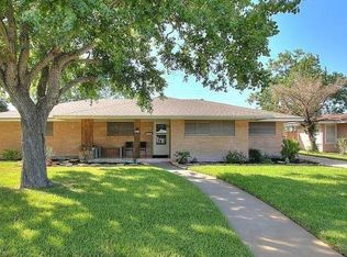 514 Parade Dr, Corpus Christi, TX 78412