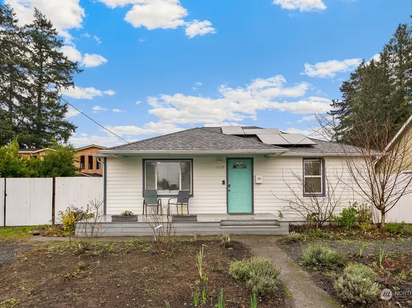 12238 77th Avenue S, Seattle, WA 98178