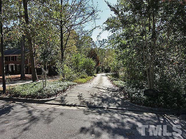 1st image of 6933 Knotty Pine Dr