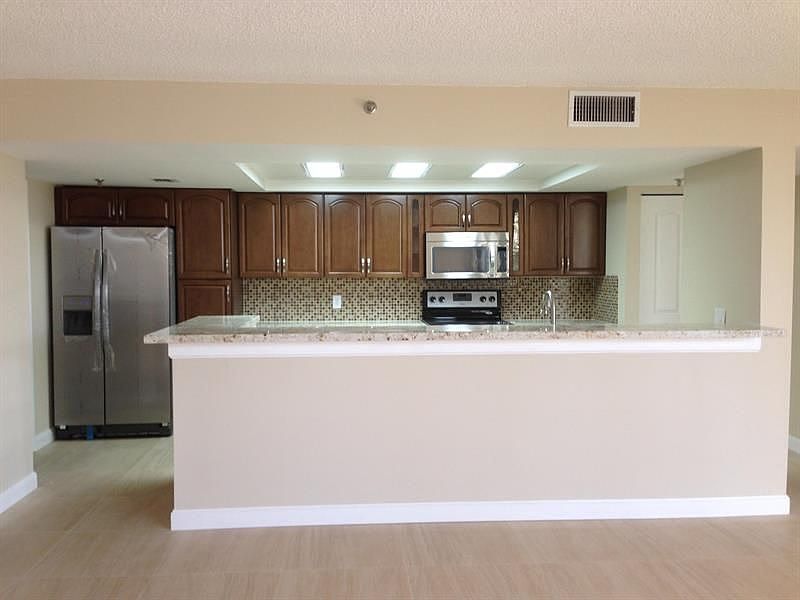 1st image of 2025 Lavers Cir APT D410