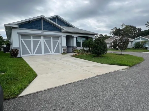 2065 Paragon Cir W, Clearwater, FL 33755