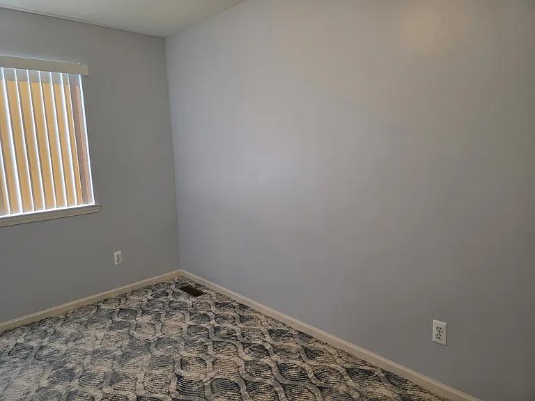 1254 Hartland St — Photo 31