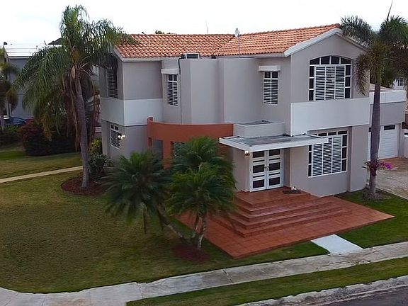 Side view of the House