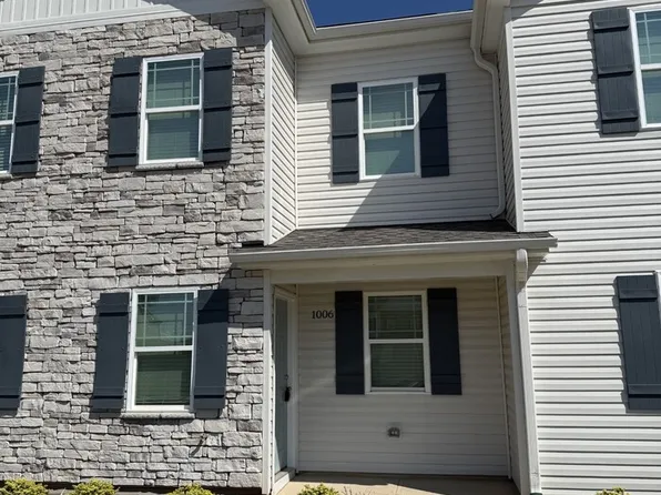 1006 Peony Ln, Youngsville, NC 27596