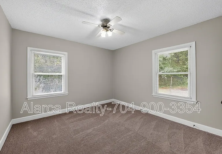 1007 Green Circle Dr — Photo 12