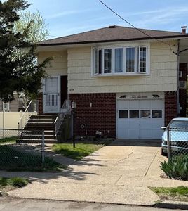 216 Hill Avenue, Elmont, NY, 11003