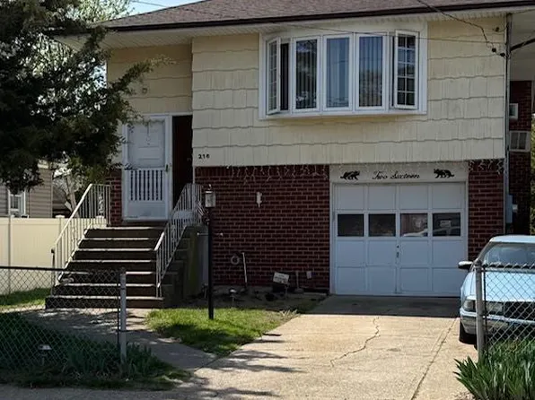 216 Hill Avenue, Elmont, NY 11003