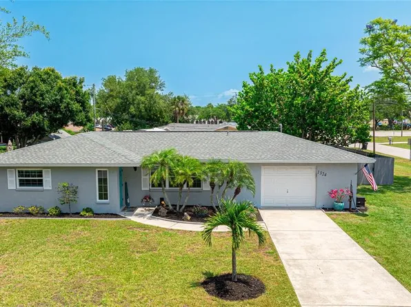1324 CYPRESS AVENUE, VENICE, FL 34285