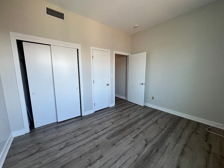 Deacon Court - 1661 Washington Street — Photo 174