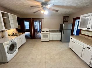 703 Water St FLOOR 2, Fitchburg, MA 01420