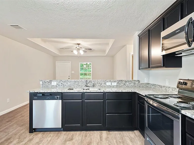 1111 Road 5102 — Photo 2