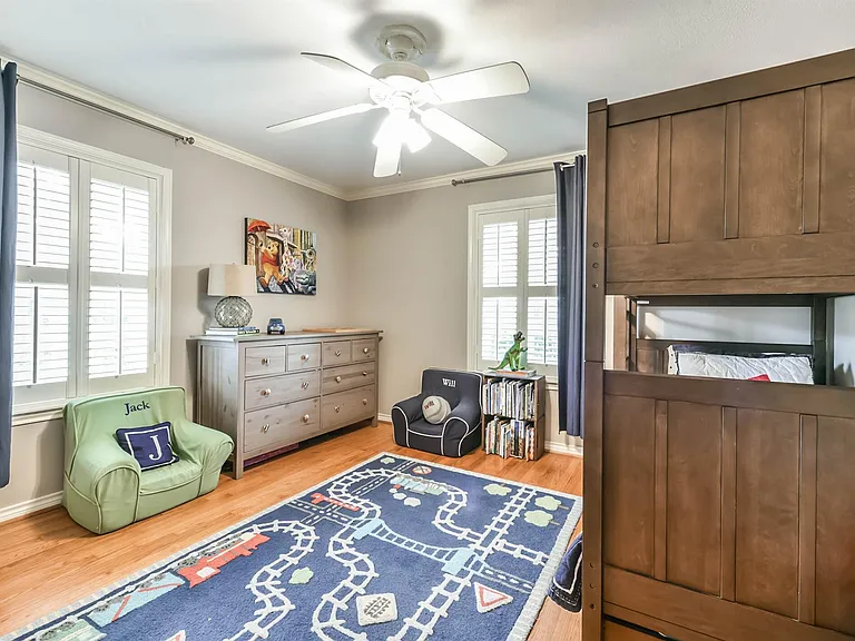 906 Bay Oaks Rd — Photo 21