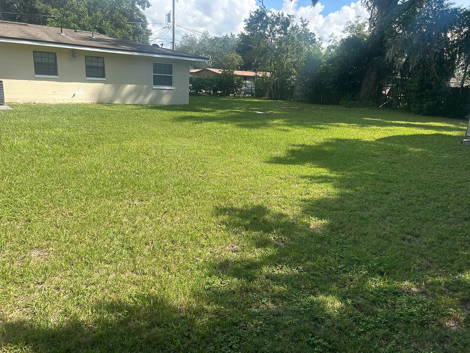 4 bed, 1.5 bath, 1186 sqft, $1,850 — Photo 3
