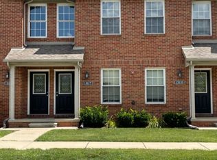 13117 Turnberry Ct, Southgate, MI 48195