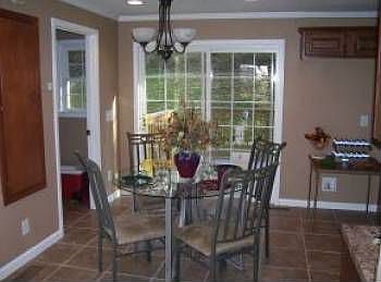 5th image of 2905 Chatham Dr