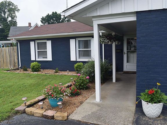 2nd image of 2947 Schoenfeld Ave