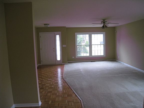 3rd image of 625 Dogleg Ln