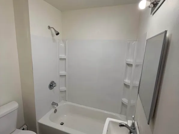 3229 Michigan St, New Chicago, IN 46342