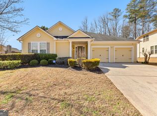 4404 Challedon Dr, Fairburn, GA 30213