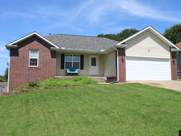 1918 Highgrove Rd, Harrison, AR 72601