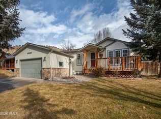 430 Porphyry Rd, Gypsum, CO 81637