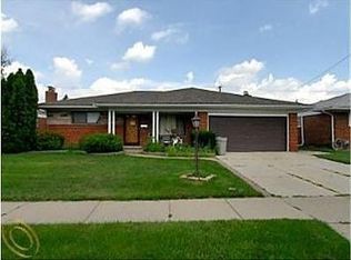 4403 Burssens Dr, Warren, MI 48092