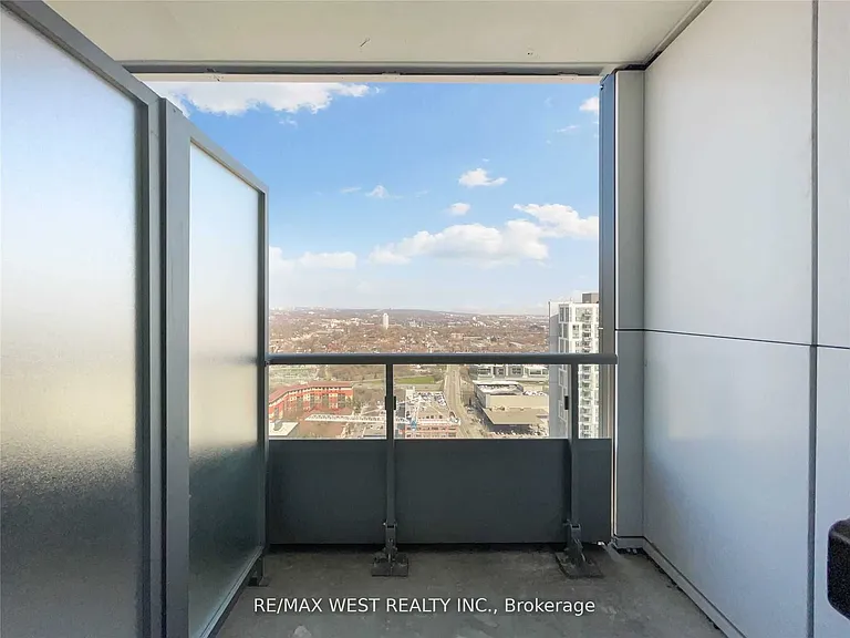 225 Sumach St #2802 — Photo 23