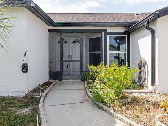 3rd image of 8450 Royal Hart Dr