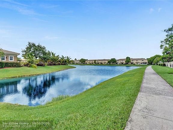 5th image of 5903 Royal Way #5903