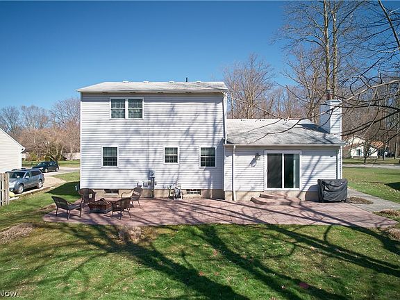 4th image of 3978 Canterbury Dr