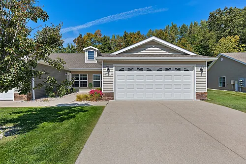 Redwood Shelby Township Photo 1