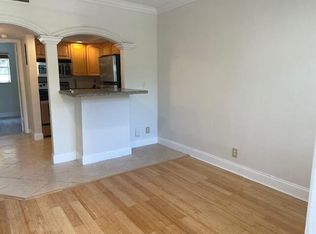 901 NE 3rd St APT 203, Fort Lauderdale, FL 33301