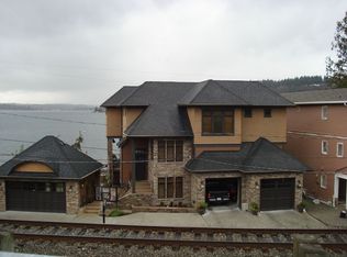 3601 Lake Washington Blvd N, Renton, WA 98056