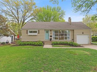 4837 W 76th St, Prairie Village, KS 66208