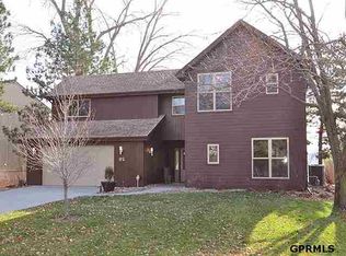 92 Ginger Cove Rd NE, Valley, NE 68064