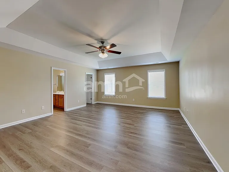 918 Pristine Ln — Photo 11