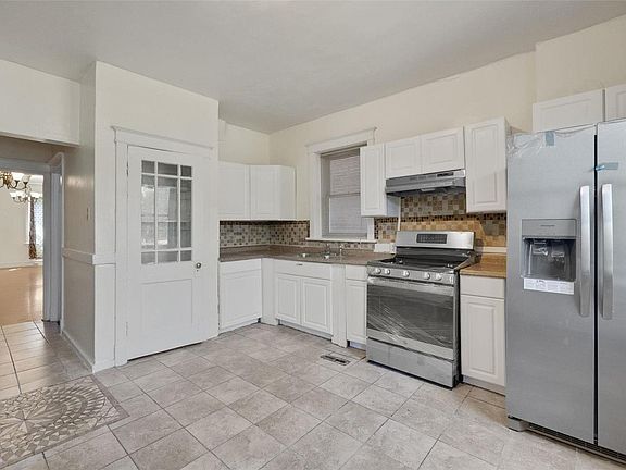 5th image of 3179 Nebraska Ave