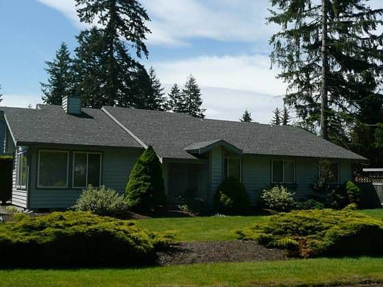 1st image of 605 Acorn Ct SE