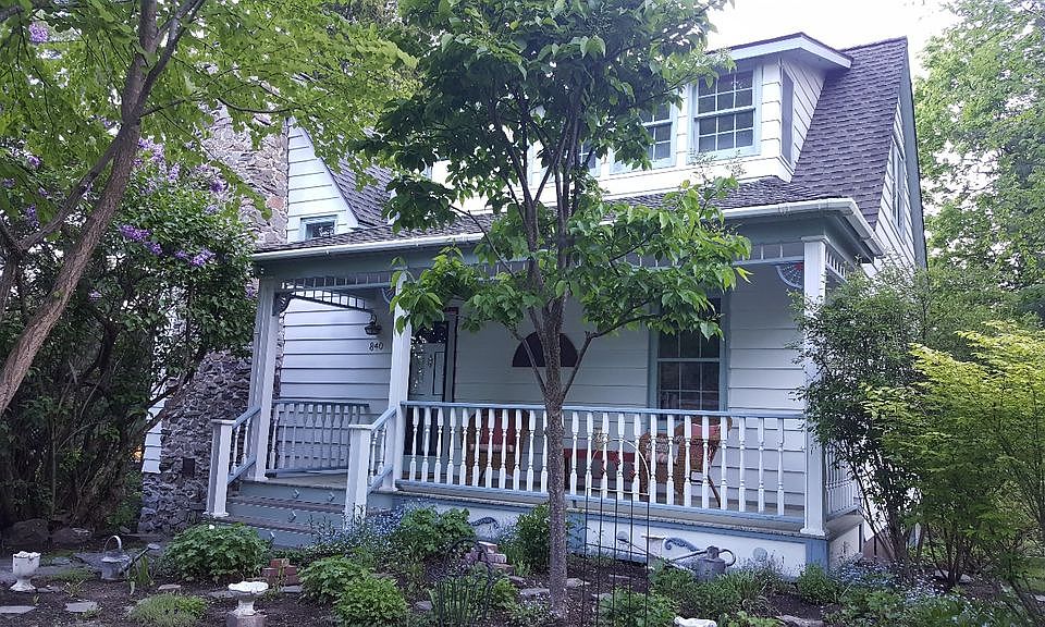 1st image of 840 Beverly Ave