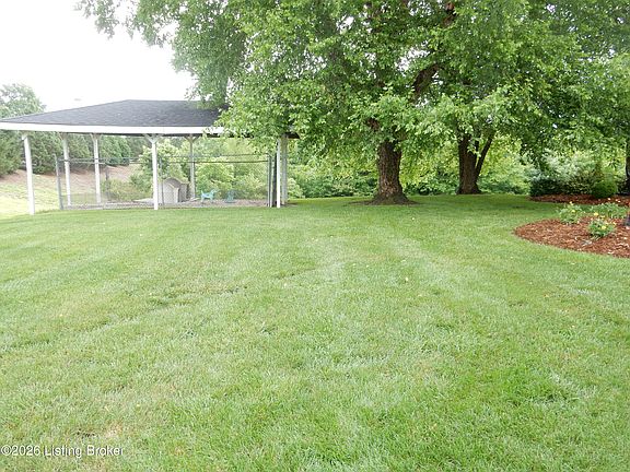 4th image of 474 Cedar Grove Rd