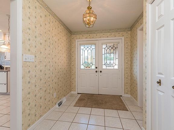 3rd image of 54204 Old Mill Dr