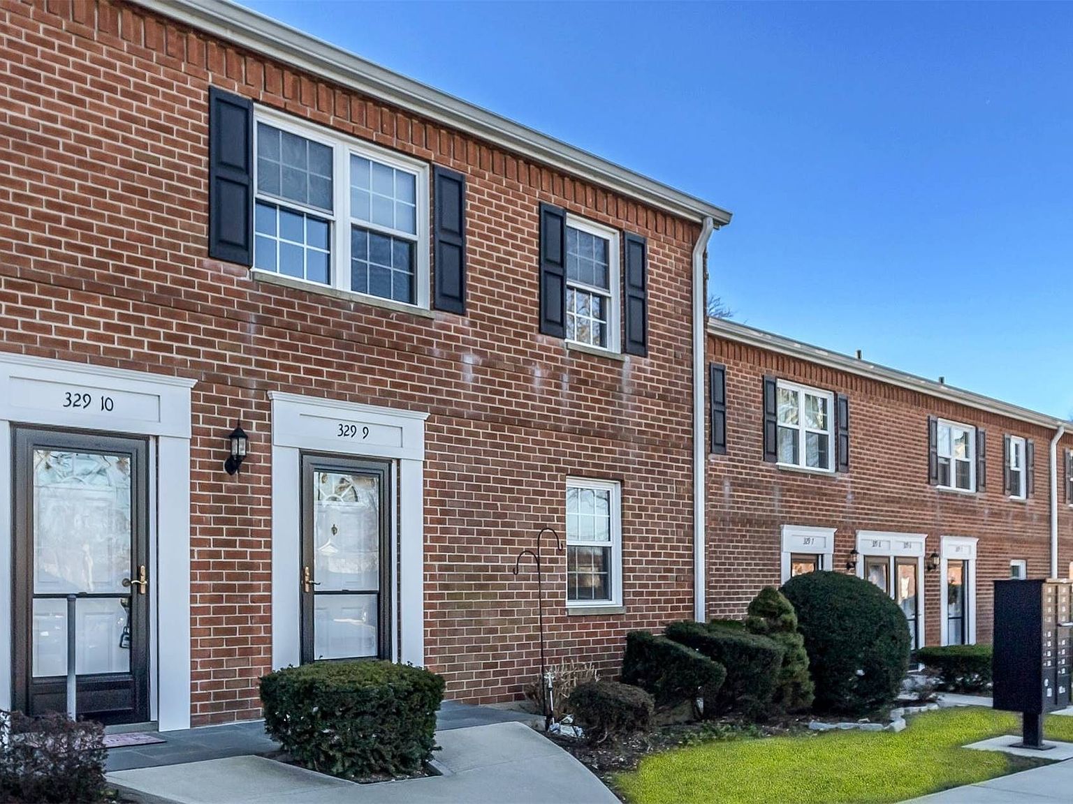 3299 Hicksville Road UNIT 9, Bethpage, NY 11714 Zillow