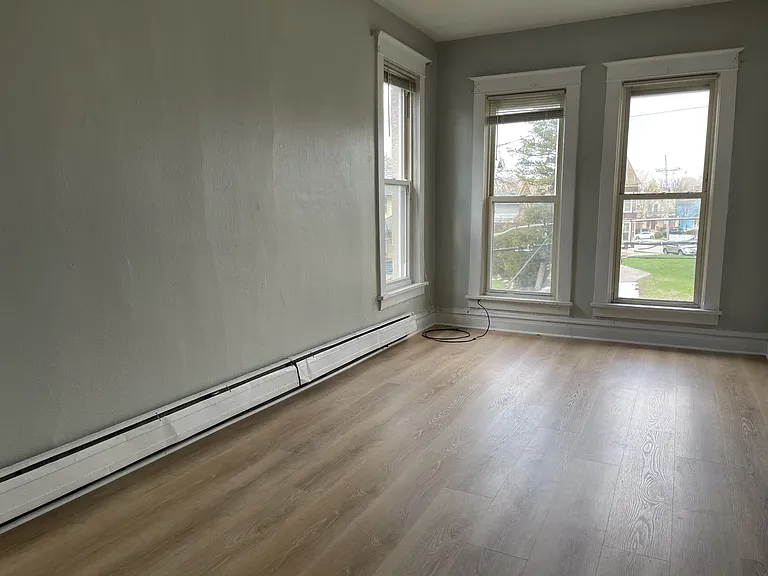 292 Villa St #4 — Photo 4