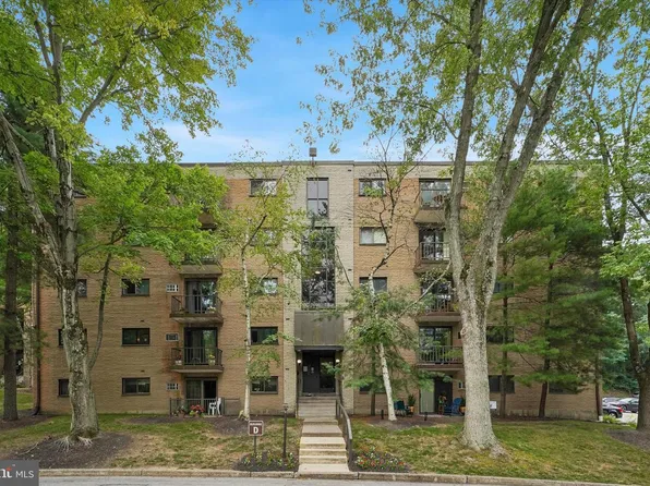 400 Glendale Rd #D54, Havertown, PA 19083