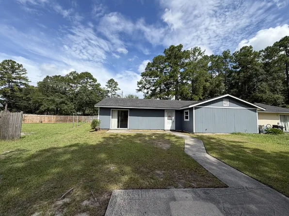 144 Cherokee Cir, Hinesville, GA 31313