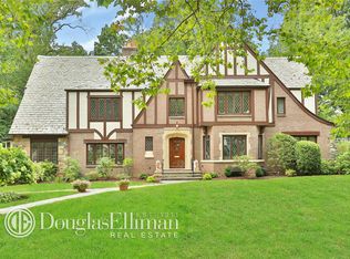 228 Overlook Rd, New Rochelle, NY 10804