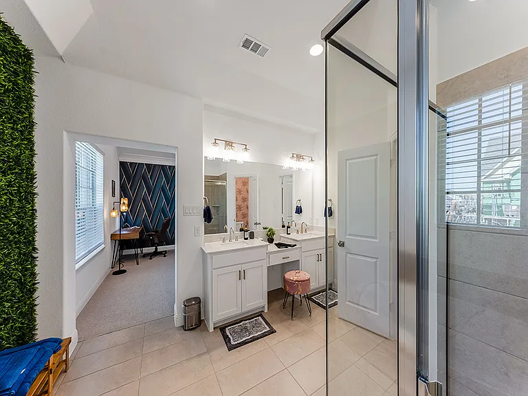 115 Kensington Dr #115 — Photo 50