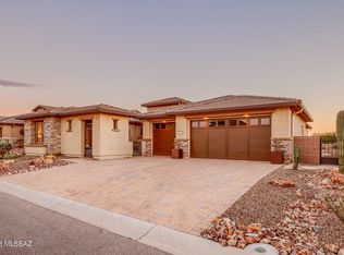 2480 E Josephine View Dr, Green Valley, AZ 85614